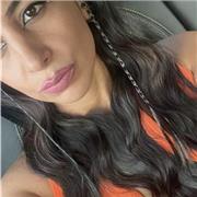 Insegnante per aiuto compiti italiano , grammatica , storia e geografia